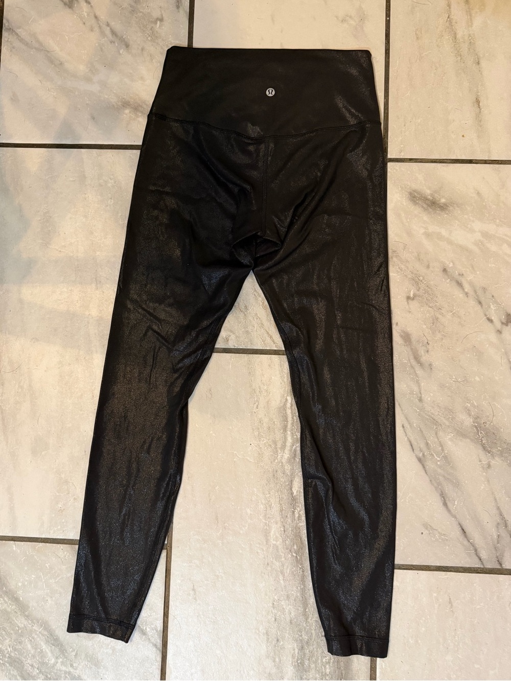 Lululemon Women’s Sz 8 Black Shiny Performance Leggings